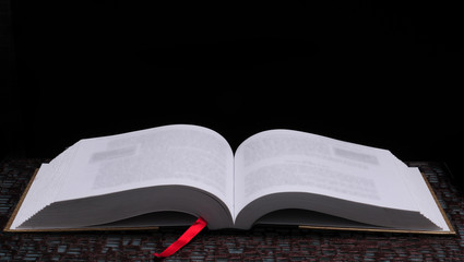 两个人互相暗恋有什么特征？