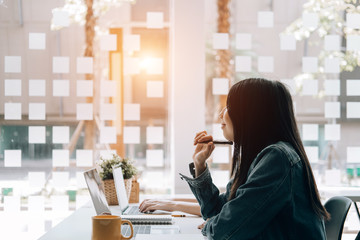 哪些养生知识适合在秋季发给顾客？