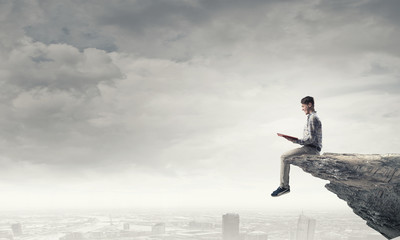 二年级一班最简单的手抄报 最简单的手抄报